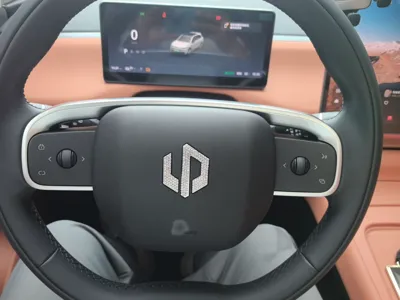 Leapmotor C10