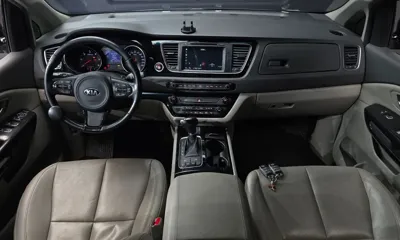 Kia Canival