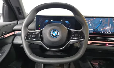 BMW i5