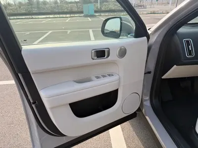 Li Auto Li L6
