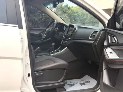Baojun 560