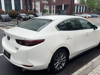 Mazda 3 Axela