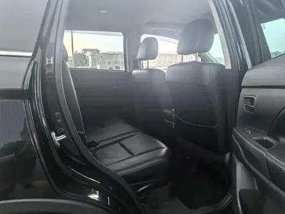 Mitsubishi Outlander (Import)
