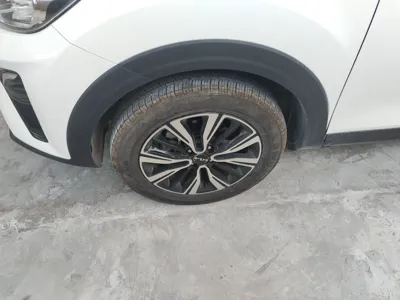 Kia kx1 Stonic