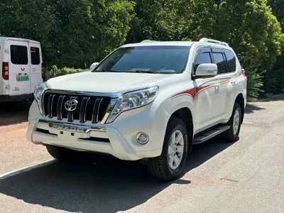 Toyota Prado (Import)