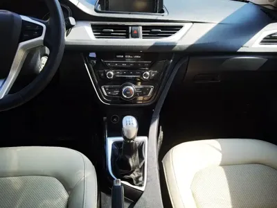 Changan V7