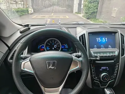 Luxgen U6