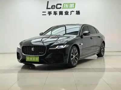 Jaguar XFL