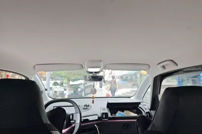 Baojun E300