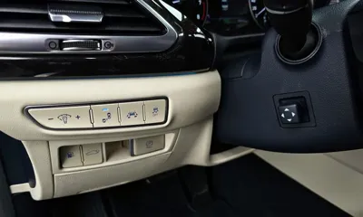 Genesis EQ900