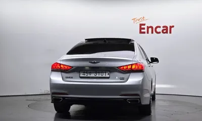 Hyundai Genesis