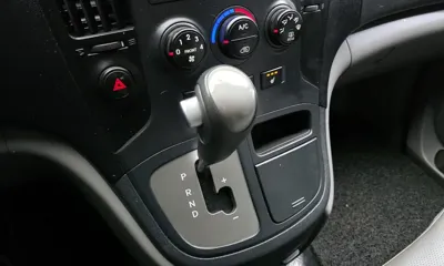 Hyundai Starex