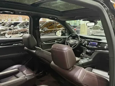 Cadillac XT6