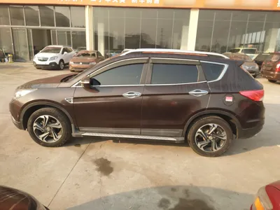Dongfeng Aeolus AX7