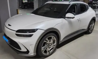 Genesis GV60