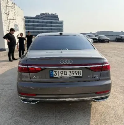 Audi A8