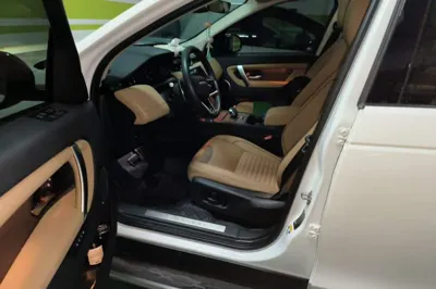Land Rover Discovery Sport New Energy