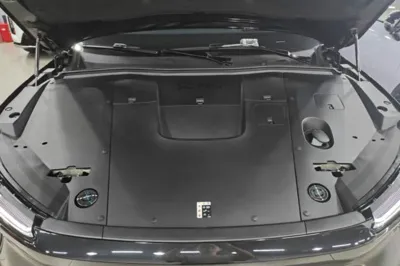 Nio EC6