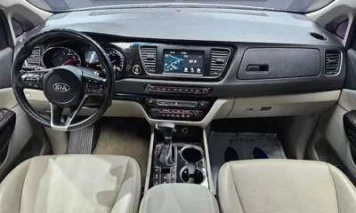 Kia Canival