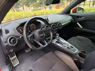 Audi TT
