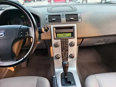 Volvo S40