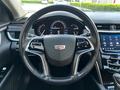 Cadillac XTS