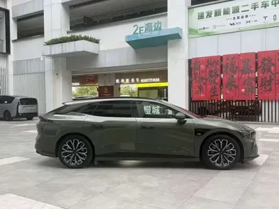 Zeekr 极氪007GT