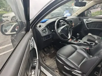 Geely Vision X6