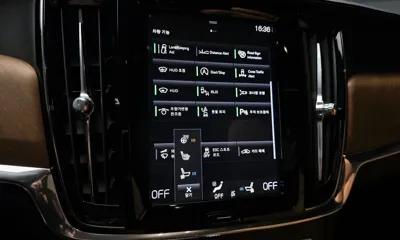 Volvo S90