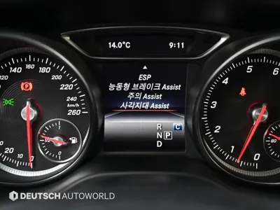 Mercedes-Benz GLA-Class