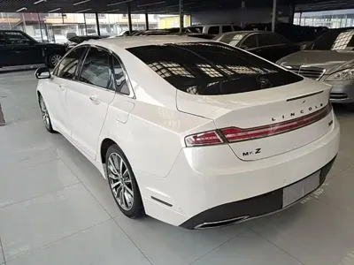 Lincoln MKZ