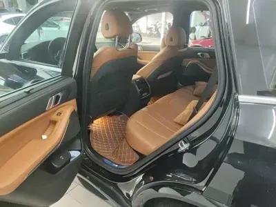 BMW X5 (Import)