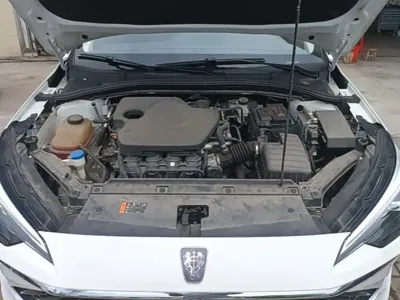 Roewe i5