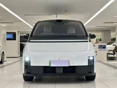 Li Auto Li MEGA