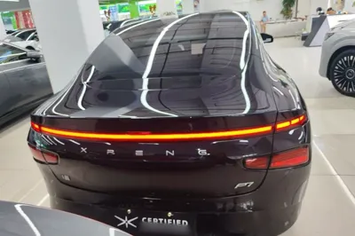Xpeng P7