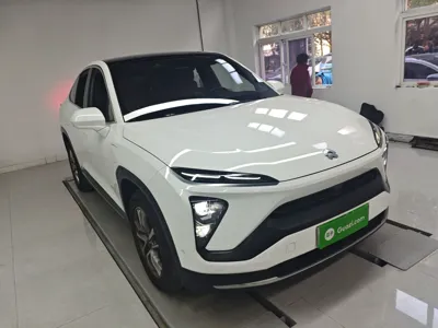 Nio EC6