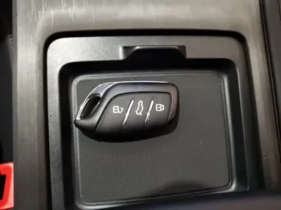 Roewe i5