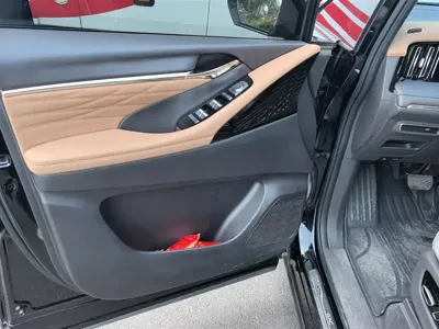 GAC Motor Trumpchi M8
