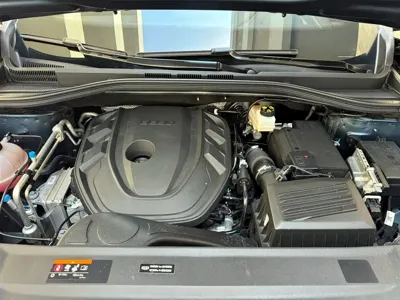 Geely Haoyue L