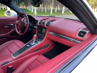 Porsche Cayman