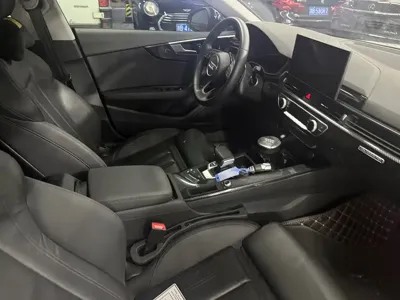Audi A5 (Import)