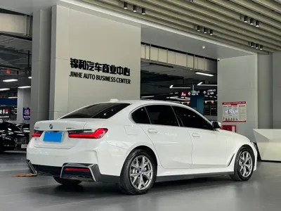 BMW i3
