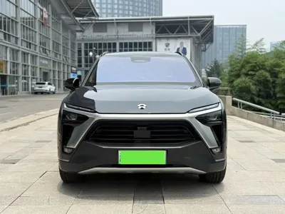 Nio ES8