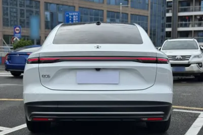 Nio EC6