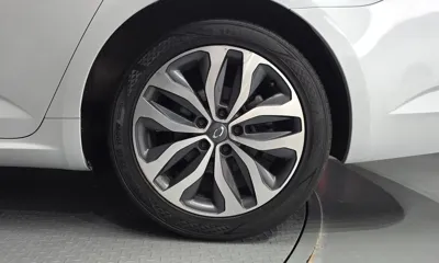 Renault-KoreaSamsung SM6