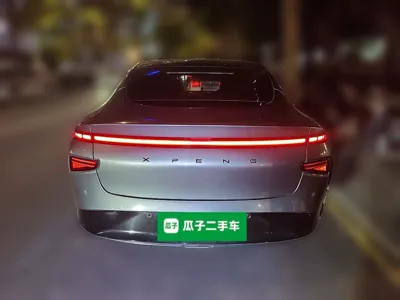 Xpeng P7
