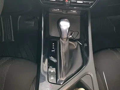 Roewe i5