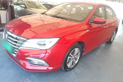 Roewe i5
