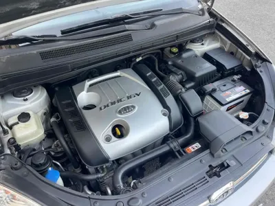 Kia Carens