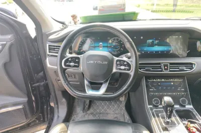 Jetour X95